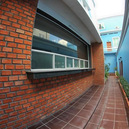The Blue Corner Boutique Hotel Phnom Penh Exterior foto