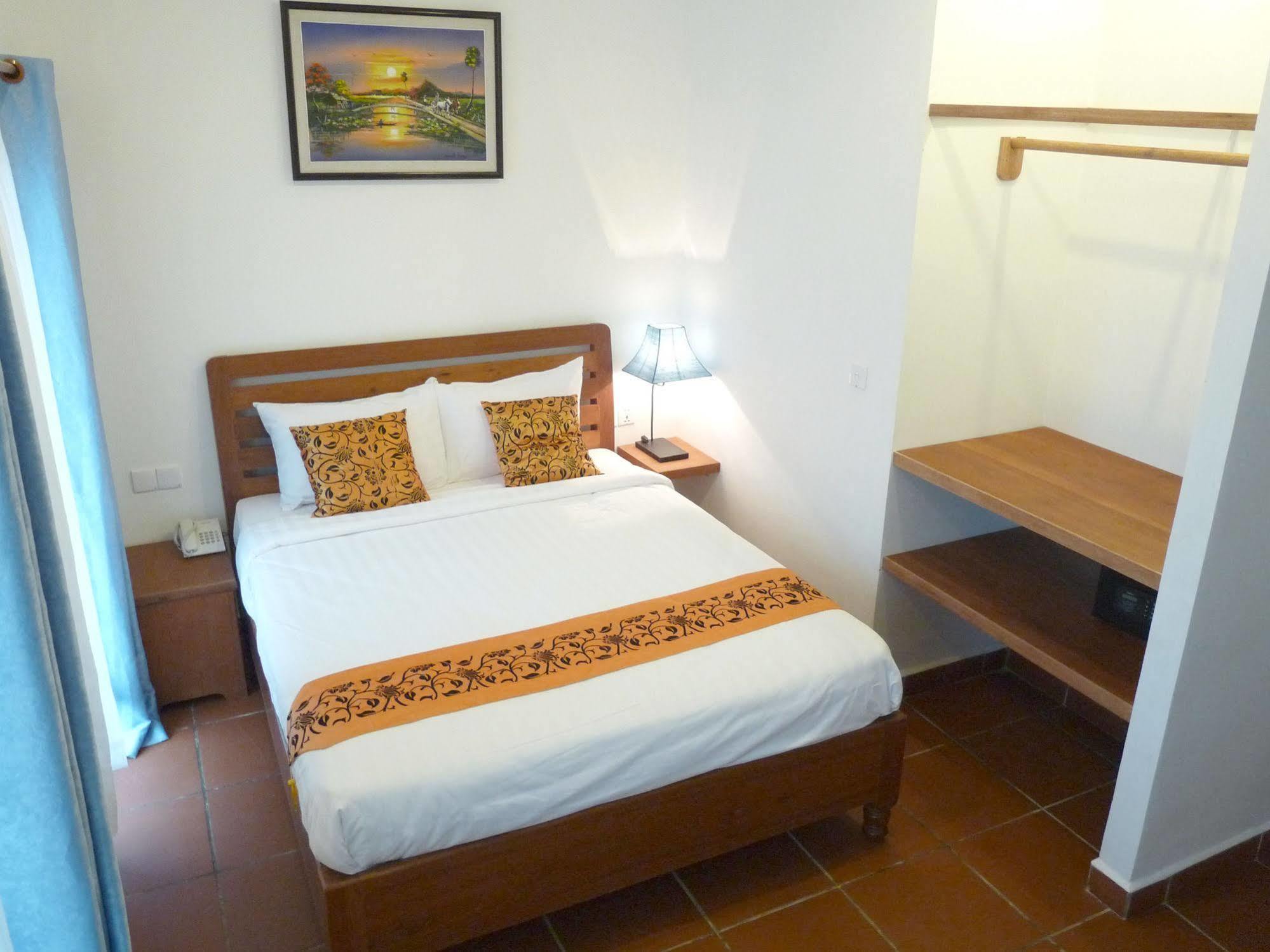 The Blue Corner Boutique Hotel Phnom Penh Exterior foto
