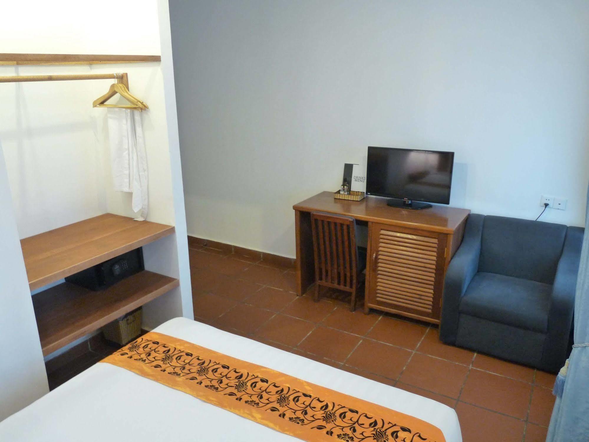The Blue Corner Boutique Hotel Phnom Penh Exterior foto