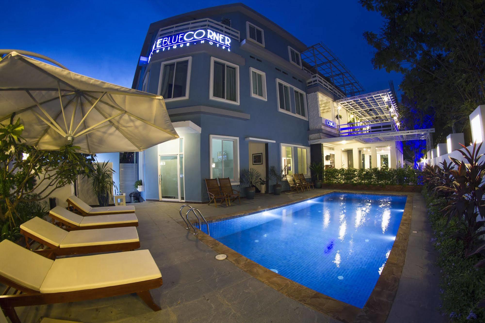 The Blue Corner Boutique Hotel Phnom Penh Exterior foto